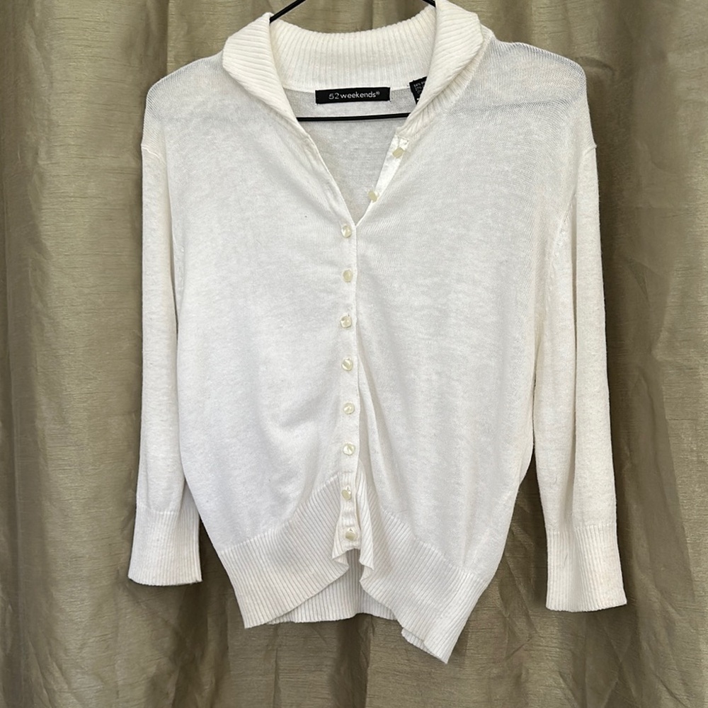 ❤️BUNDLE buy 3 get 15% OFF❤️
52 Weekends White Cardigan 3/4 Sleeves Sweater
